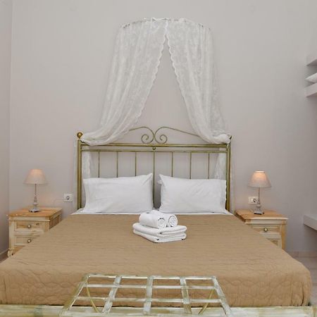 Oisyra Hotel 에르무폴리 외부 사진