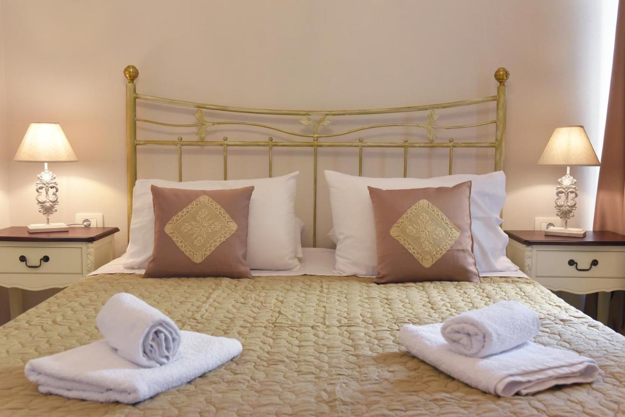 Oisyra Hotel 에르무폴리 외부 사진