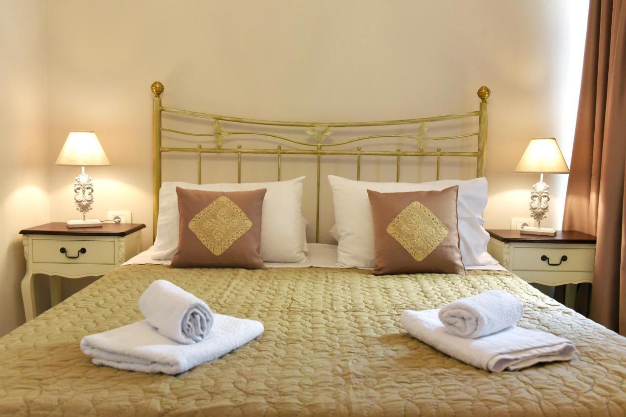 Oisyra Hotel 에르무폴리 외부 사진