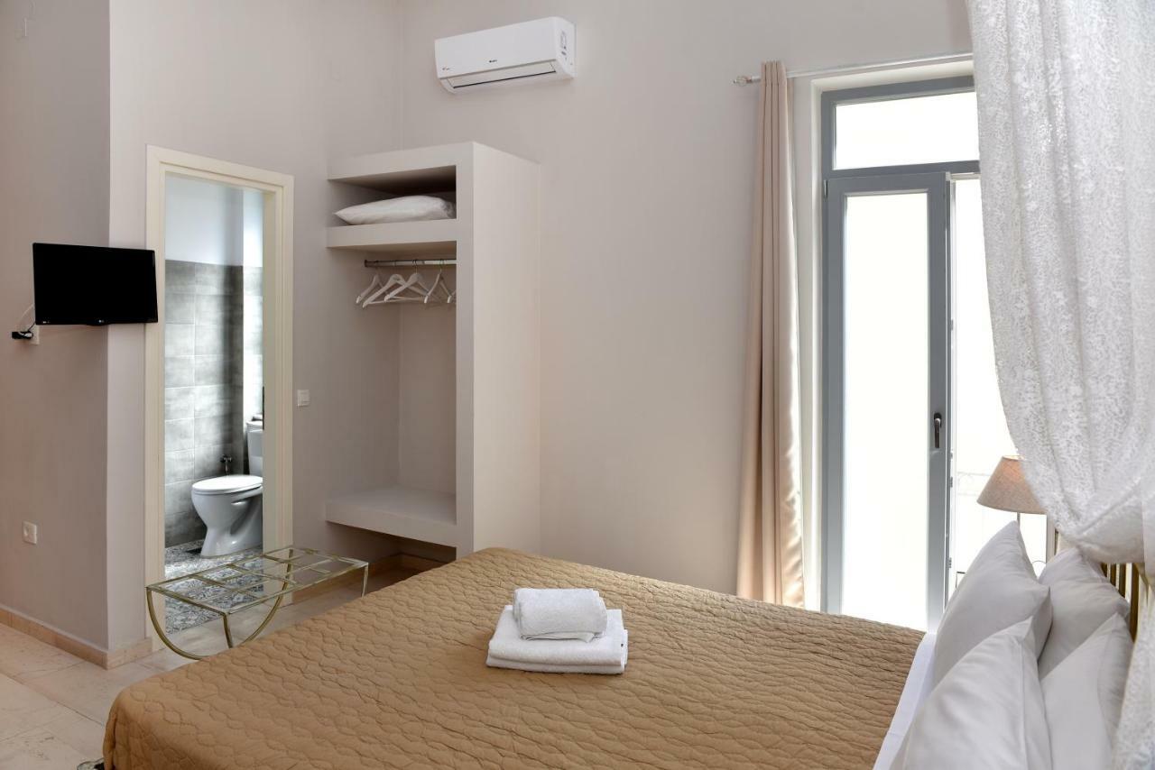 Oisyra Hotel 에르무폴리 외부 사진